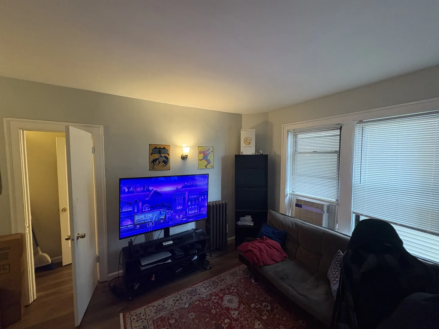 1712 W Estes Avenue IL #208