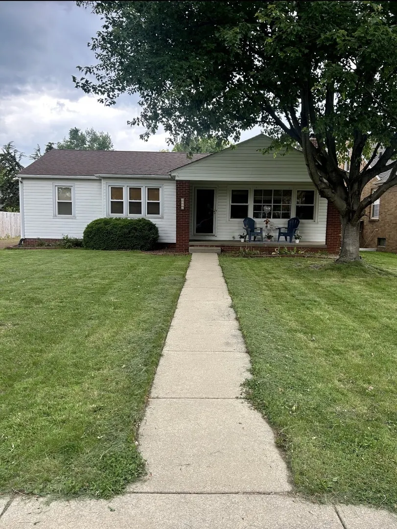 3115 N Avalon Place IL