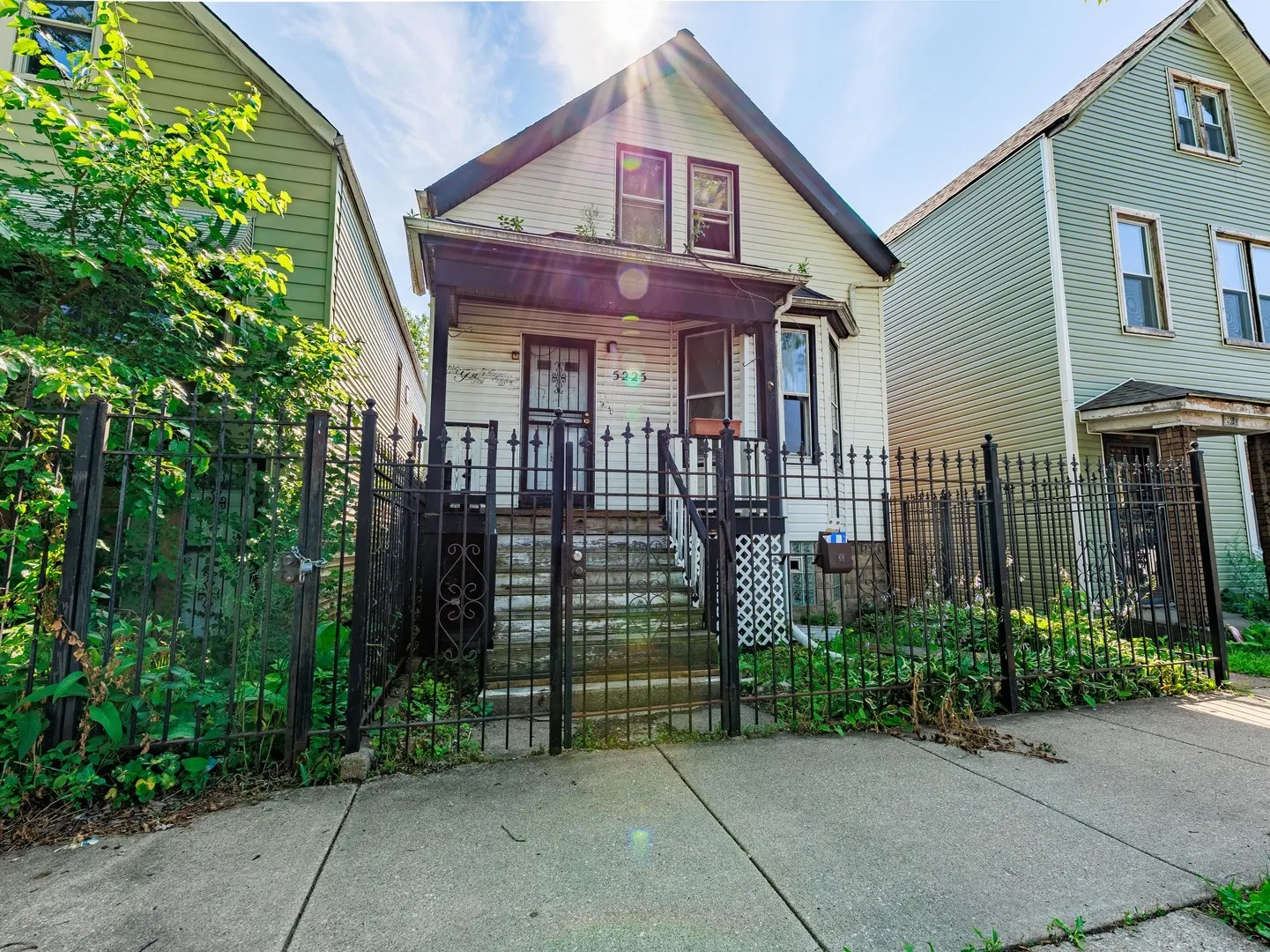 5225 S Wood Street IL