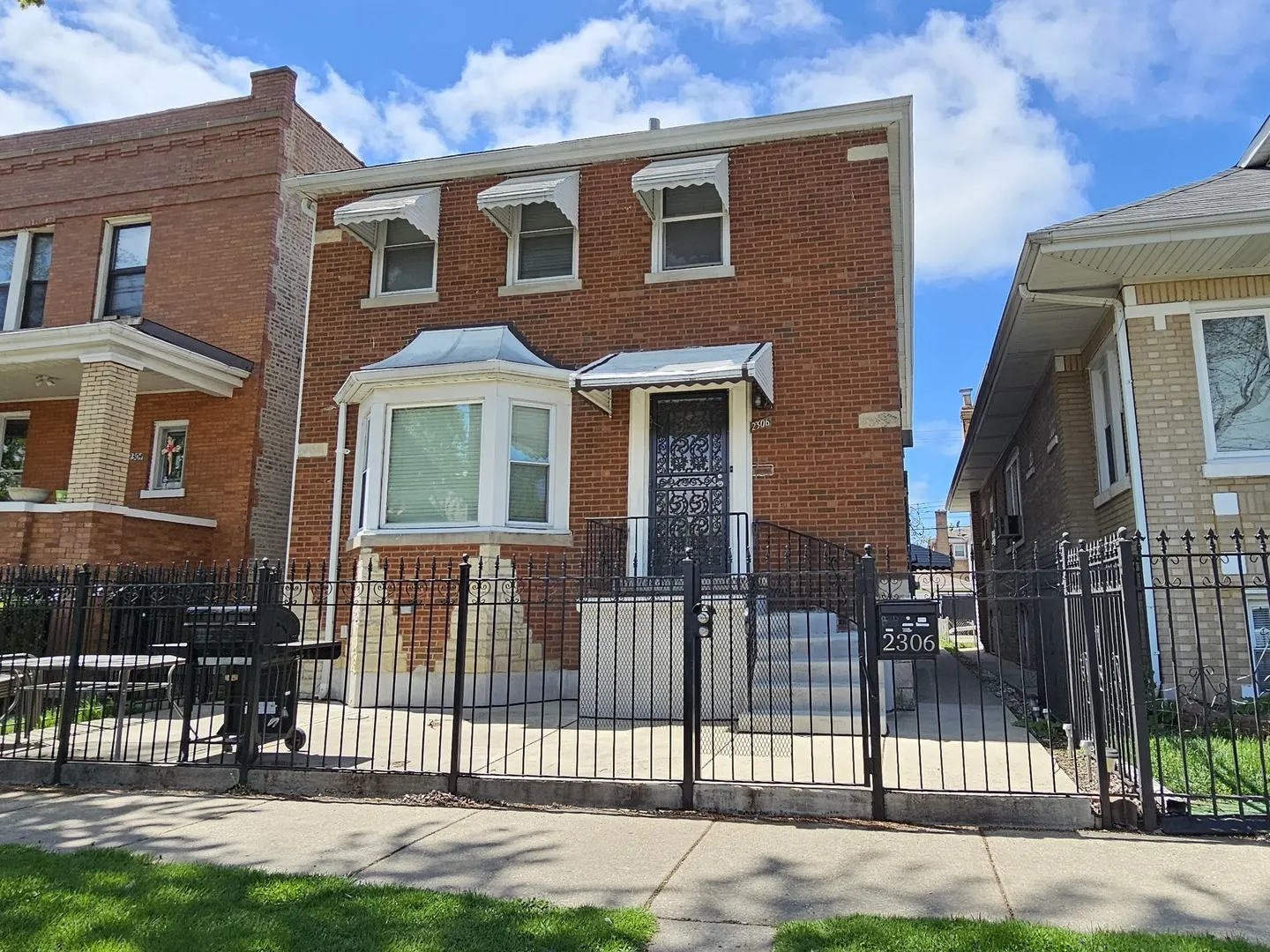 2306 N Mason Avenue IL #1R