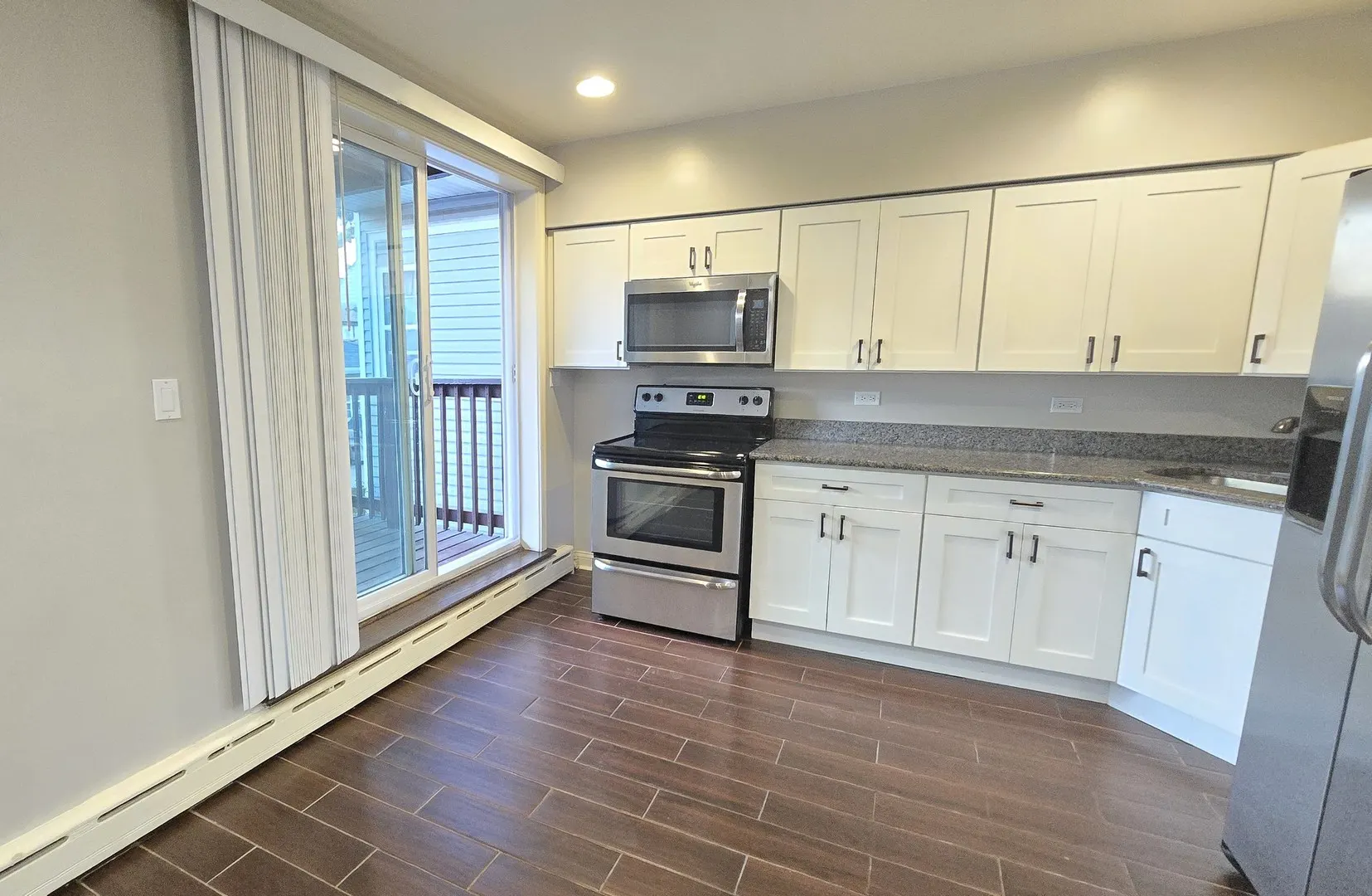 2306 N Mason Avenue IL #1R