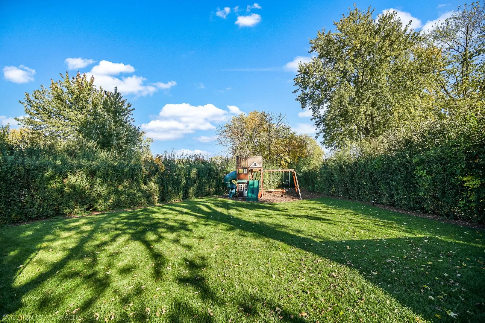 1027 Country Club Lane IL