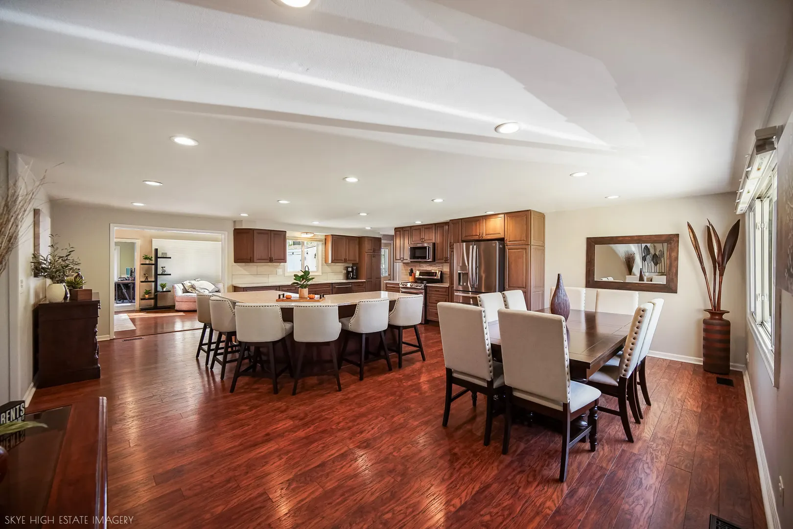 1027 Country Club Lane IL