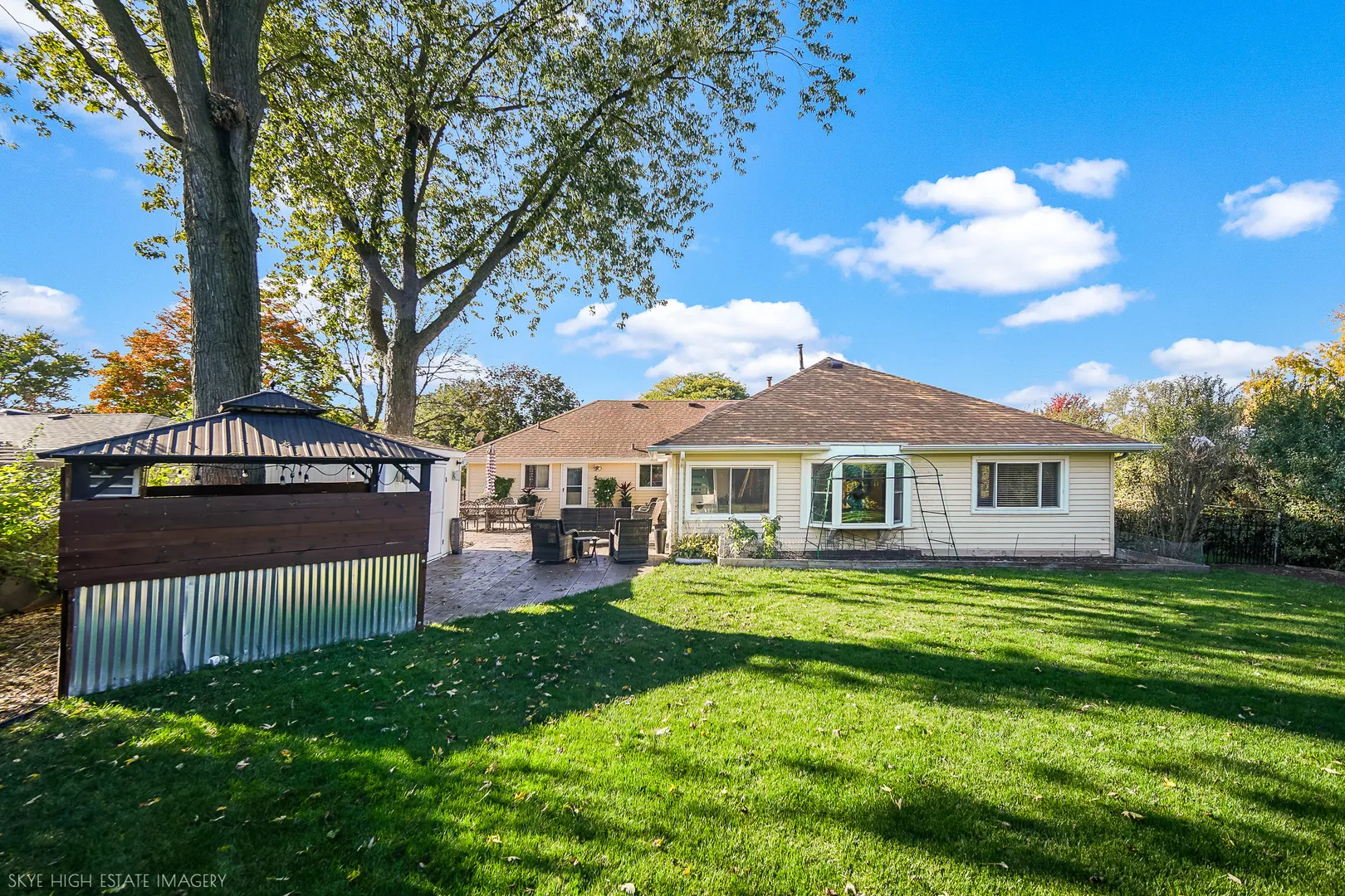 1027 Country Club Lane IL
