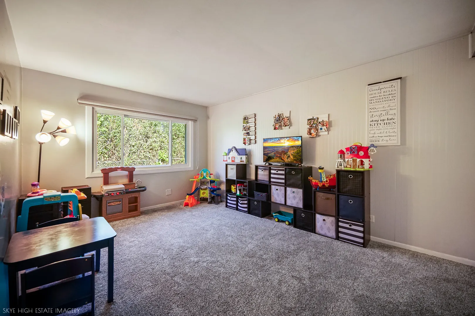 1027 Country Club Lane IL
