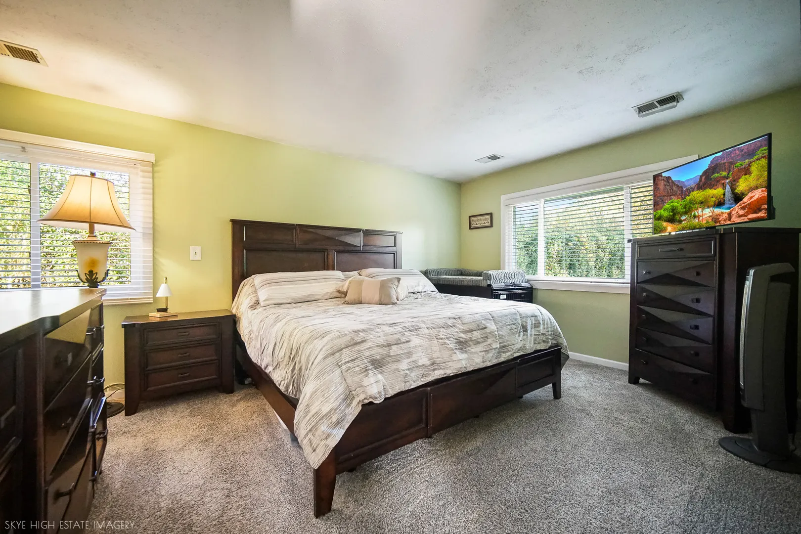 1027 Country Club Lane IL