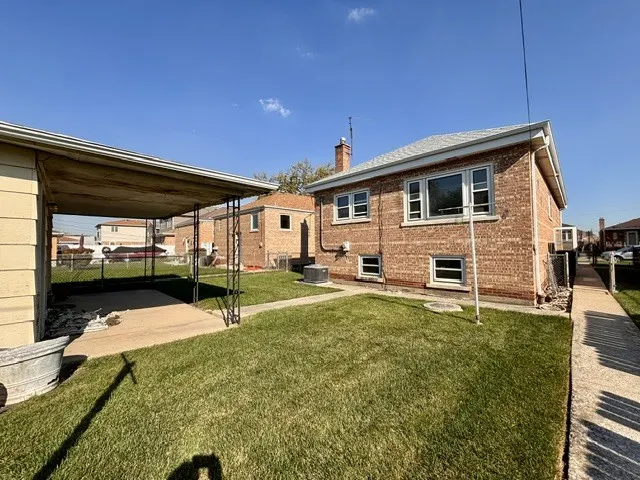 5744 S Menard Avenue IL