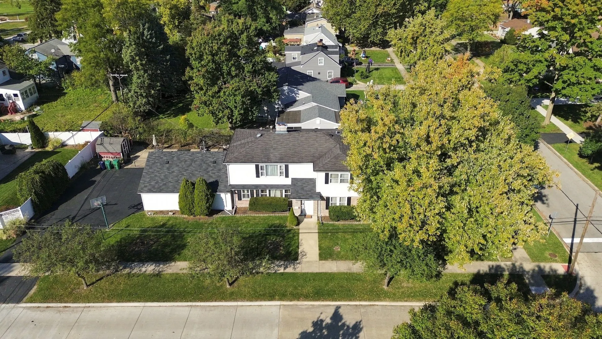 620 E MAPLE Street IL