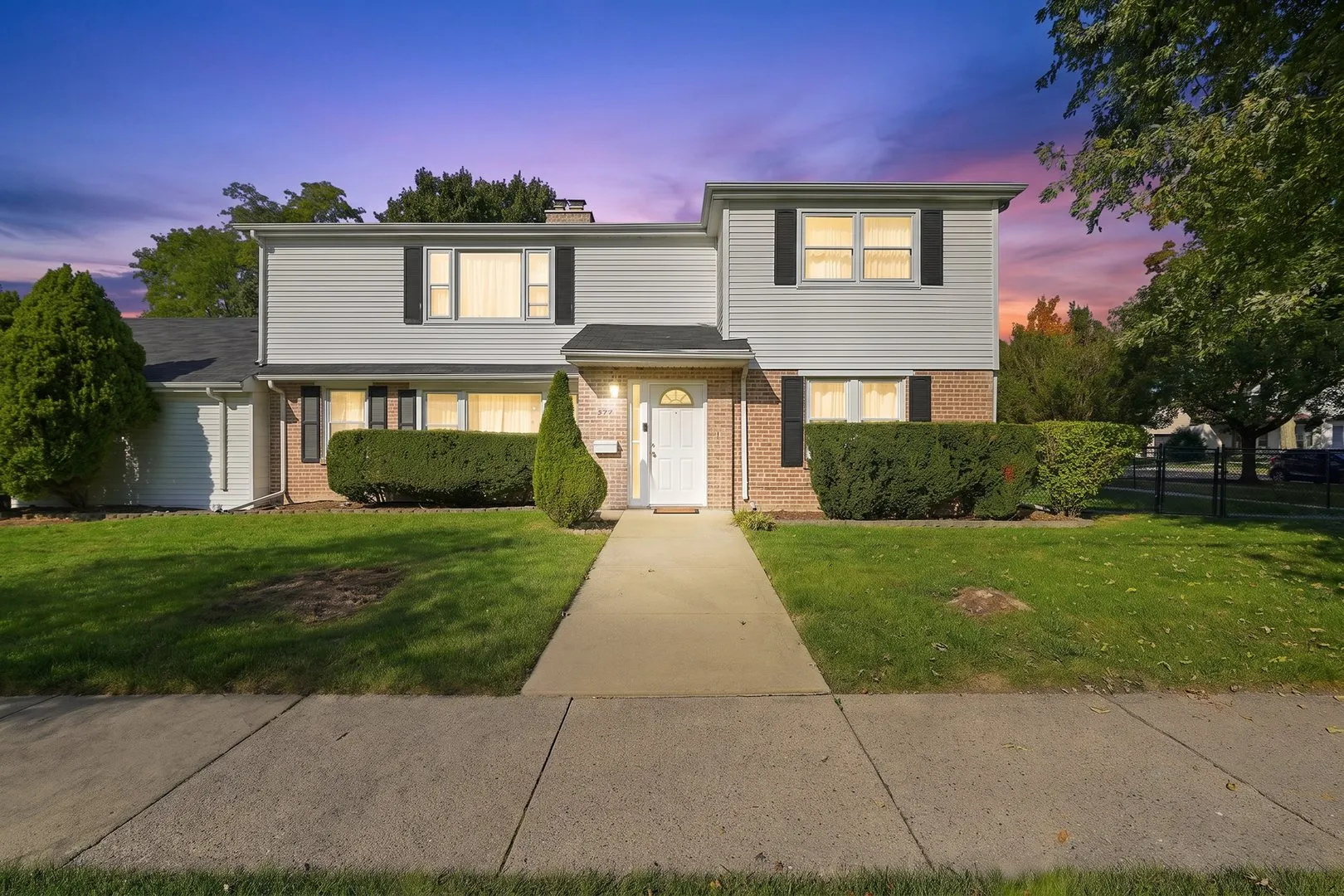 620 E MAPLE Street IL