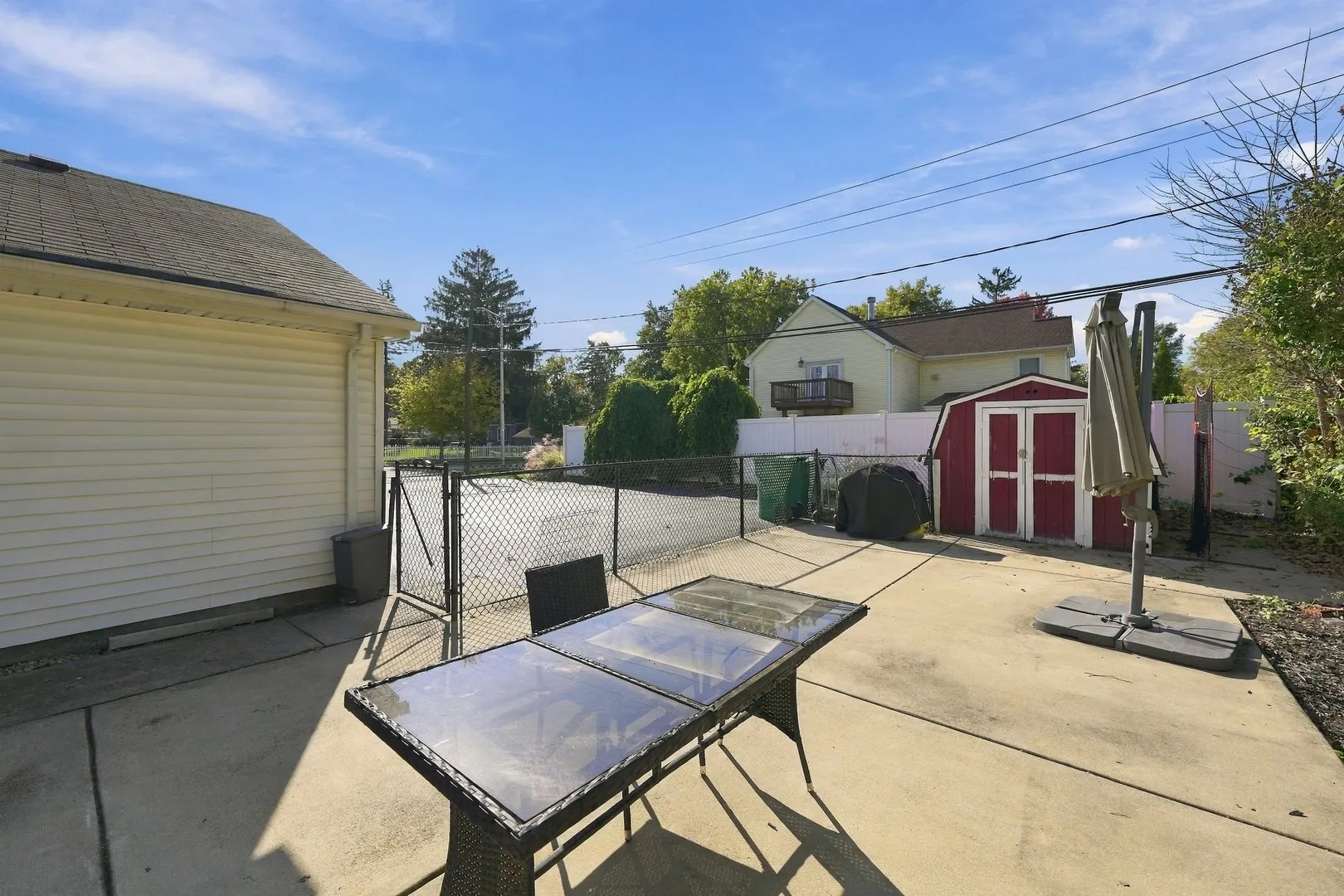 620 E MAPLE Street IL