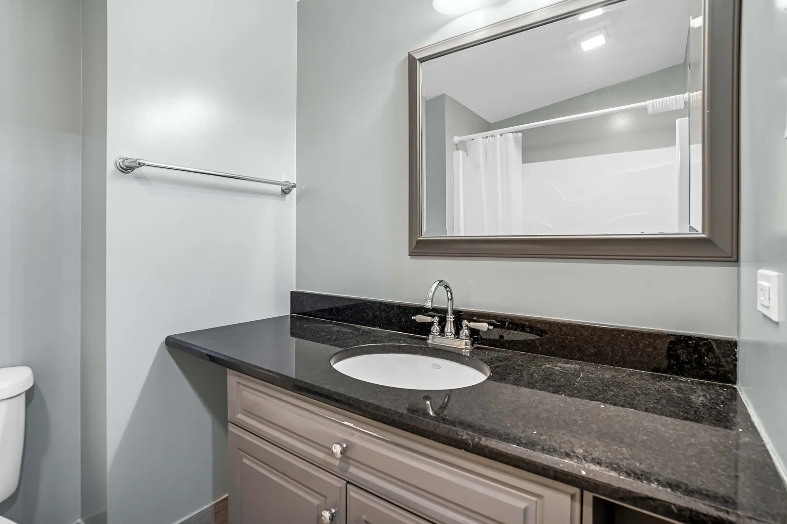 7555 W 105th Street IL