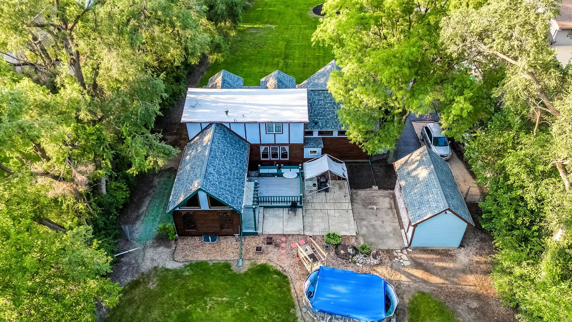 7555 W 105th Street IL