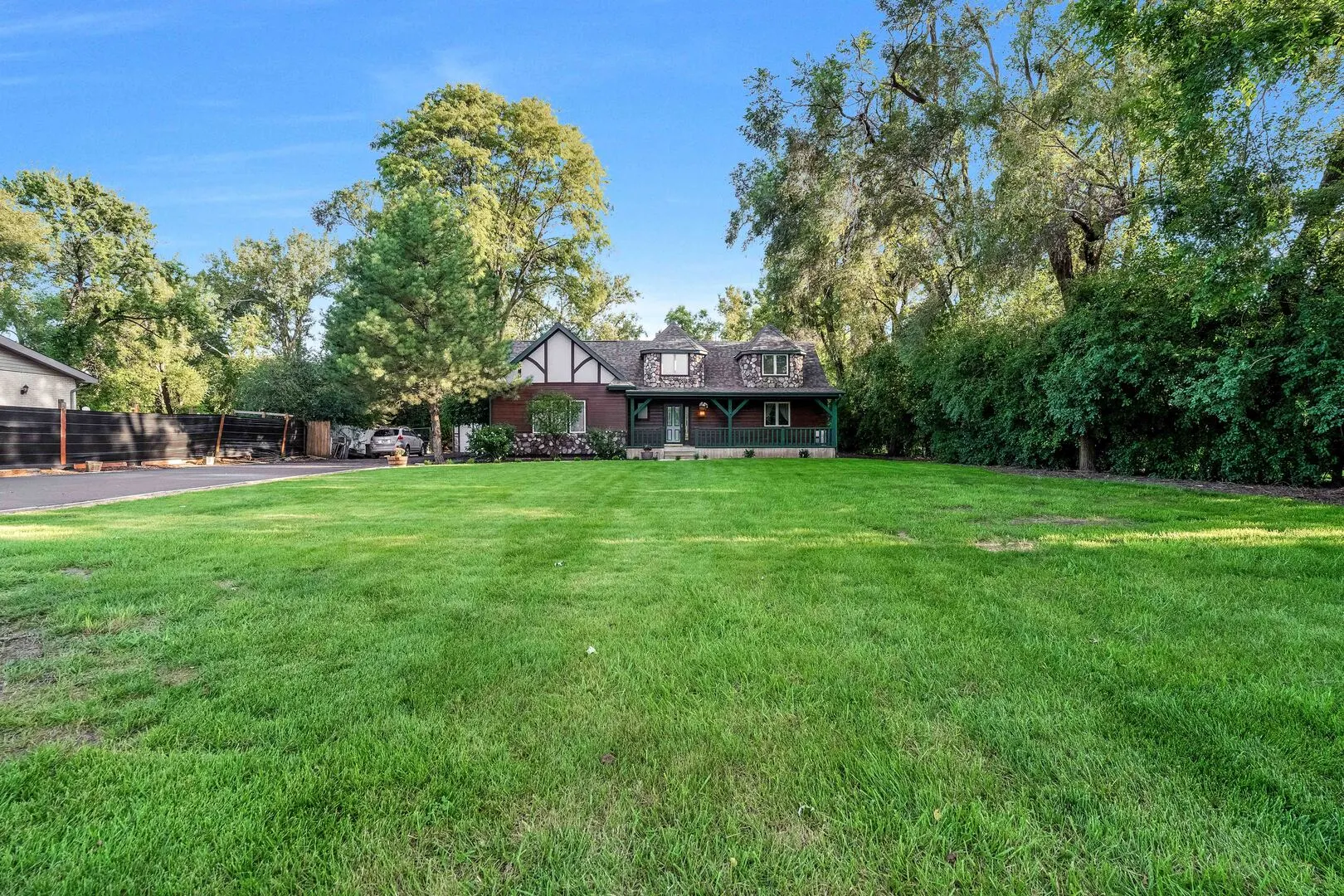7555 W 105th Street IL