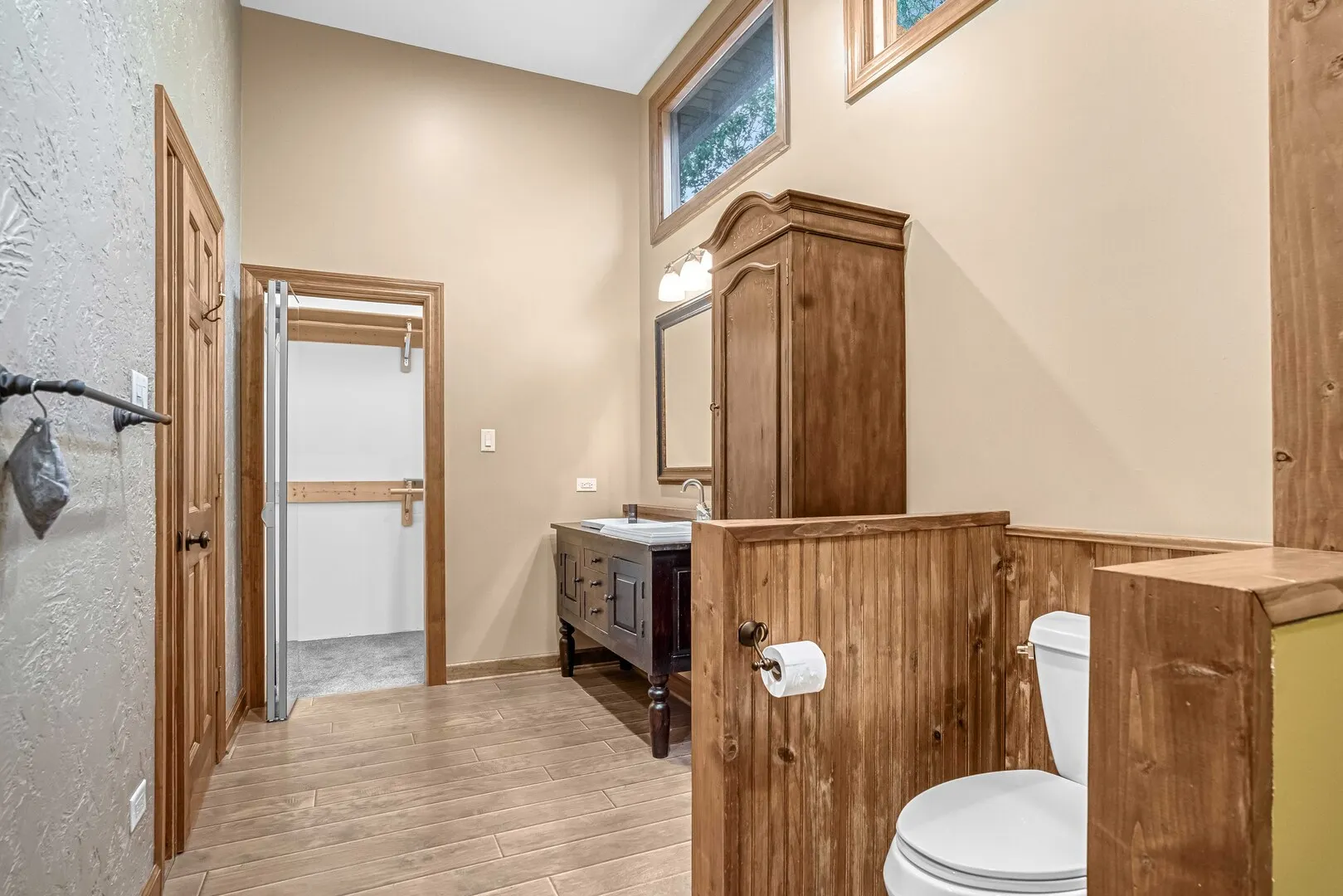 7555 W 105th Street IL