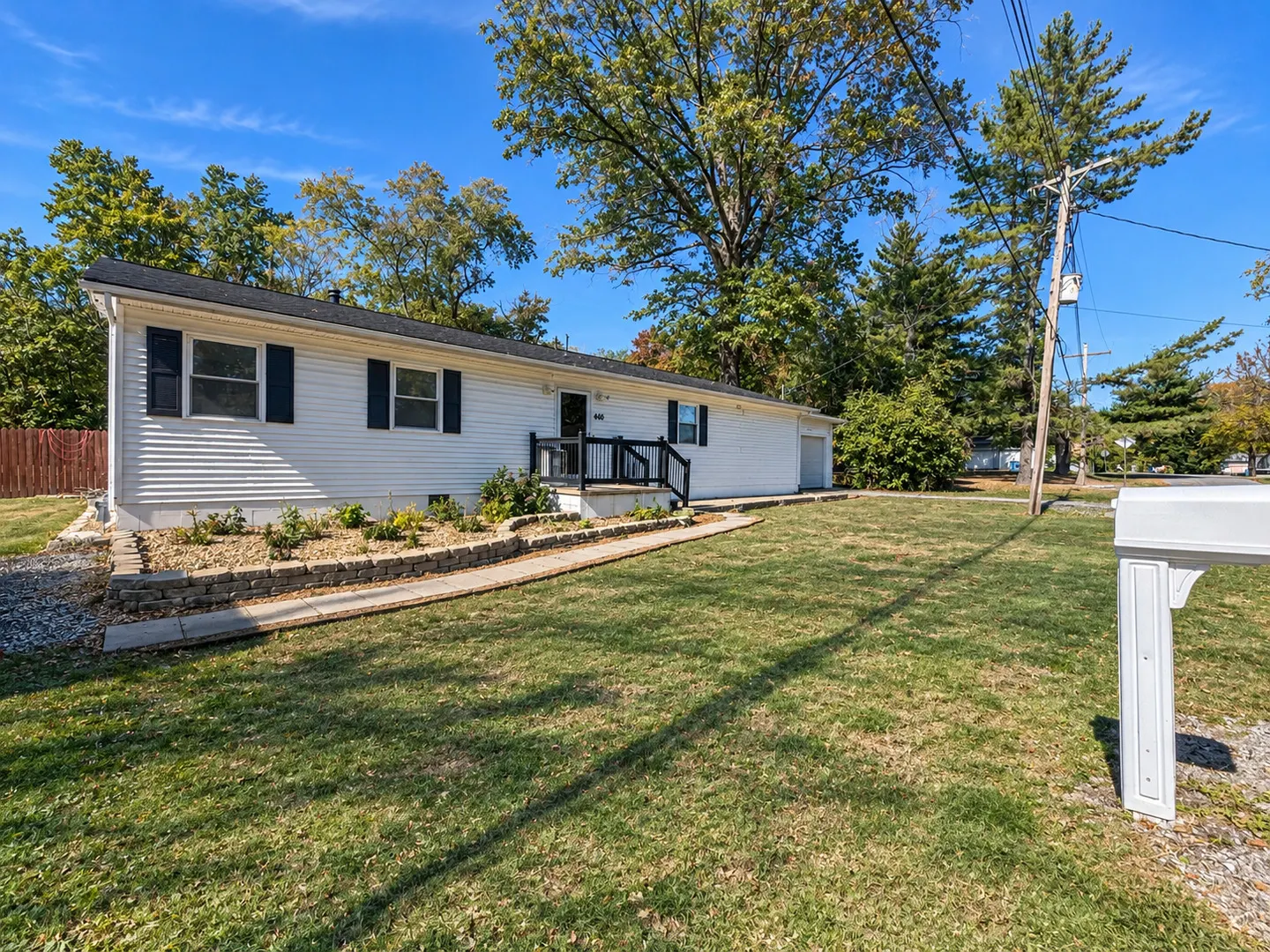 406 S Stotlar Street IL
