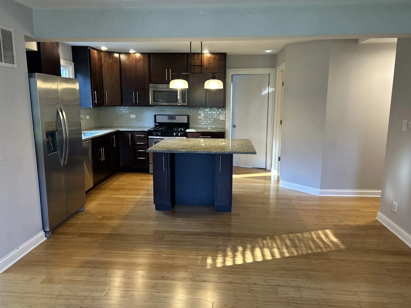 602 S 3rd Street IL #602