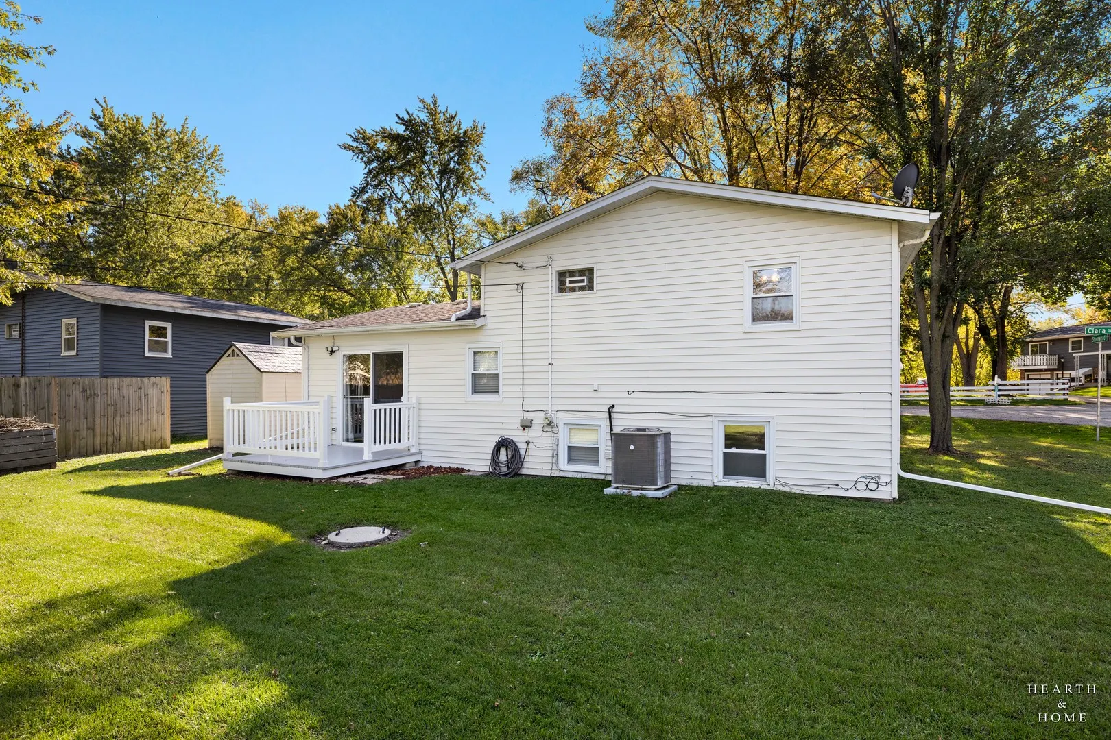 2524 Clara Street IL