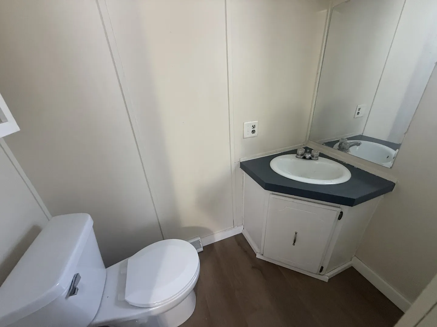 1712 S Dixie Highway IL #47