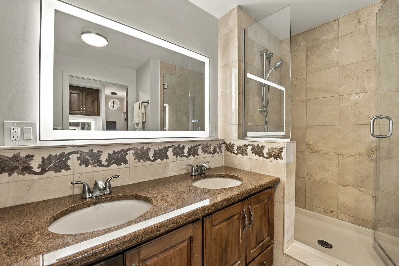 777 N MICHIGAN Avenue IL #2900-02