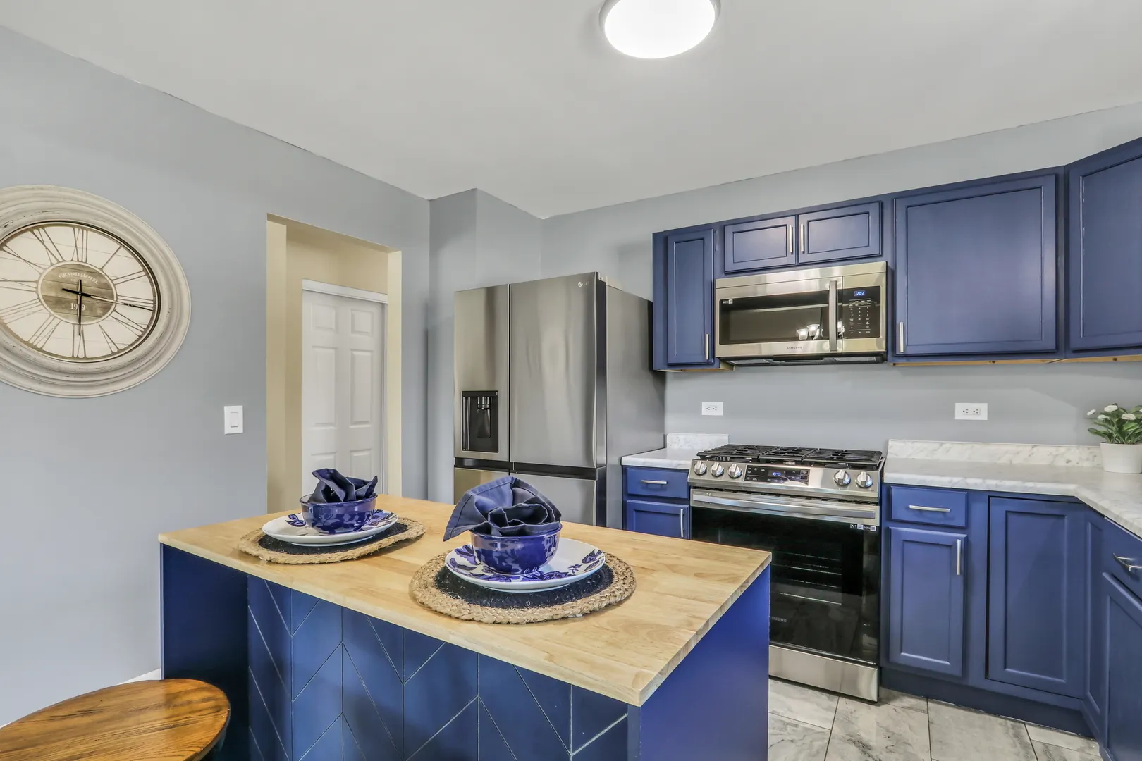 3320 Burr Oak Drive IL