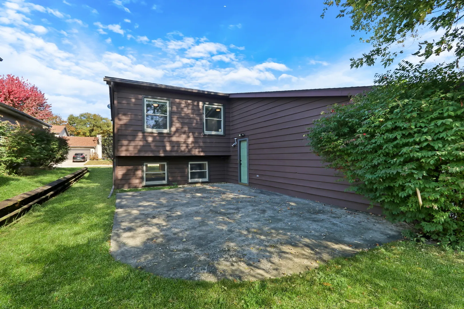 3320 Burr Oak Drive IL