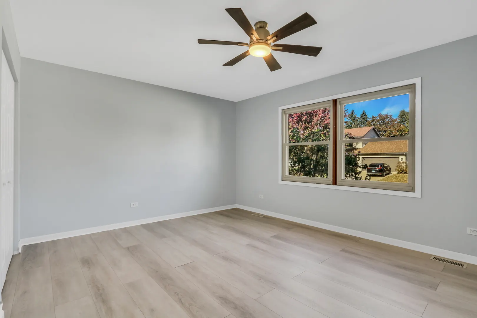 3320 Burr Oak Drive IL