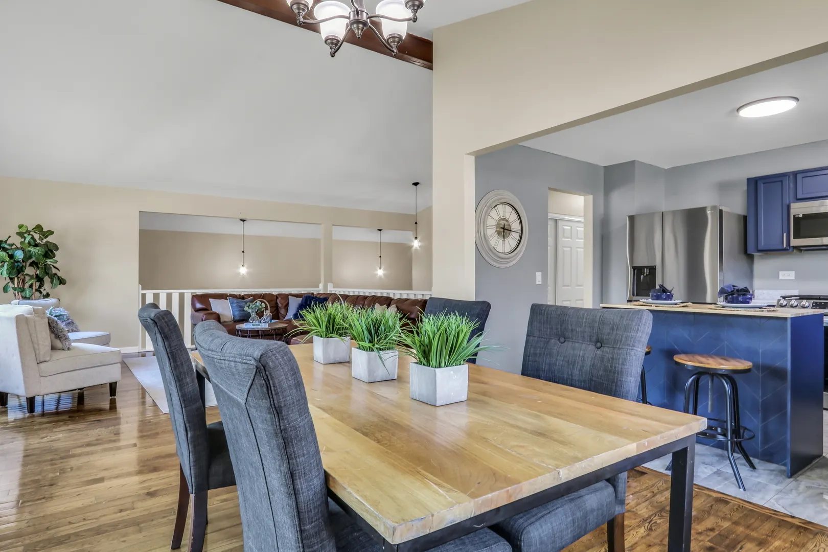 3320 Burr Oak Drive IL