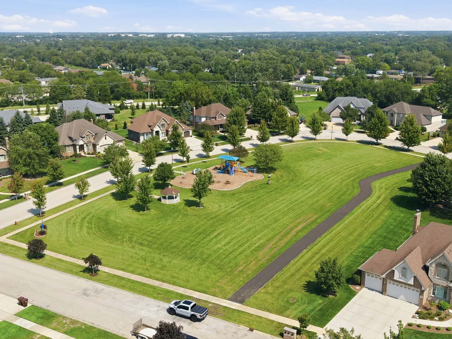 20015 Red Oak Drive IL