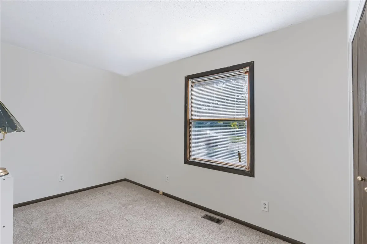 3306 W Daniel Street IL