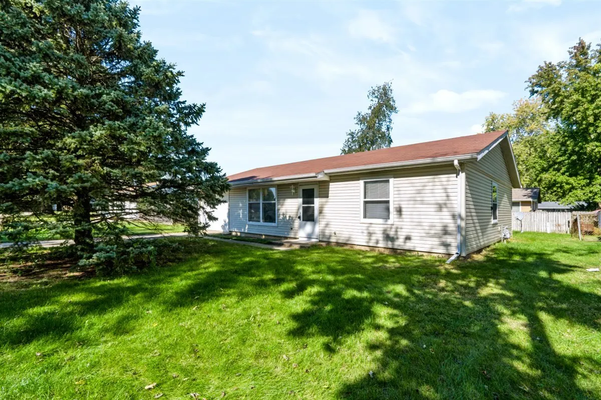 3306 W Daniel Street IL