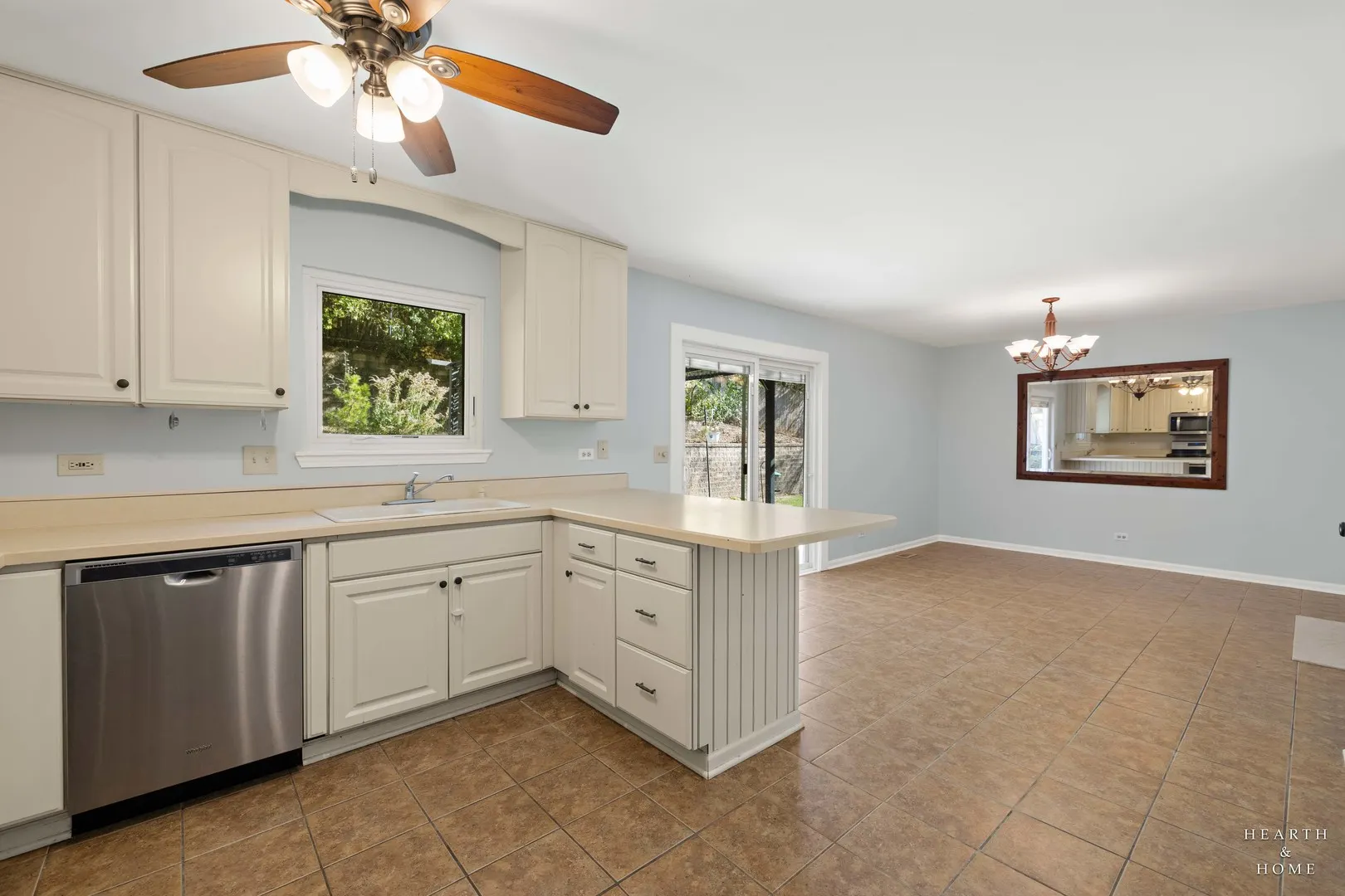 854 E Princeton Circle IL #854