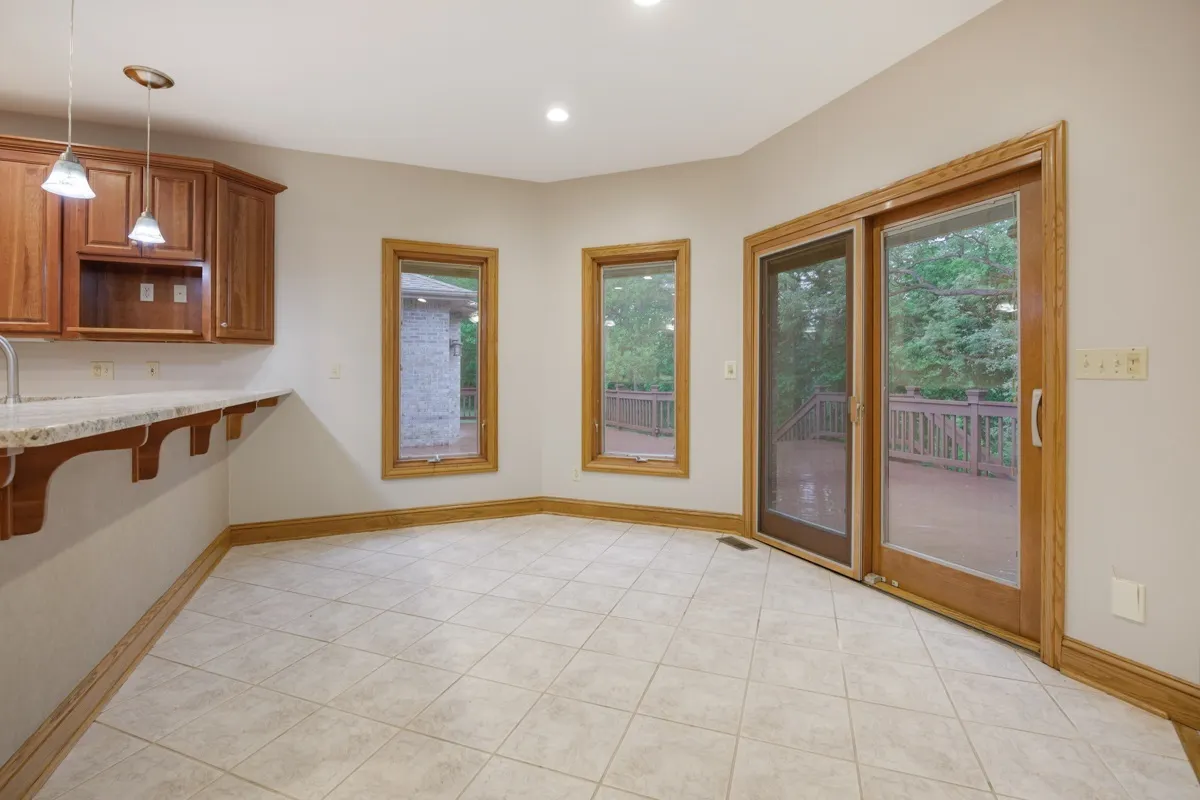 8811 Ryan Court IL