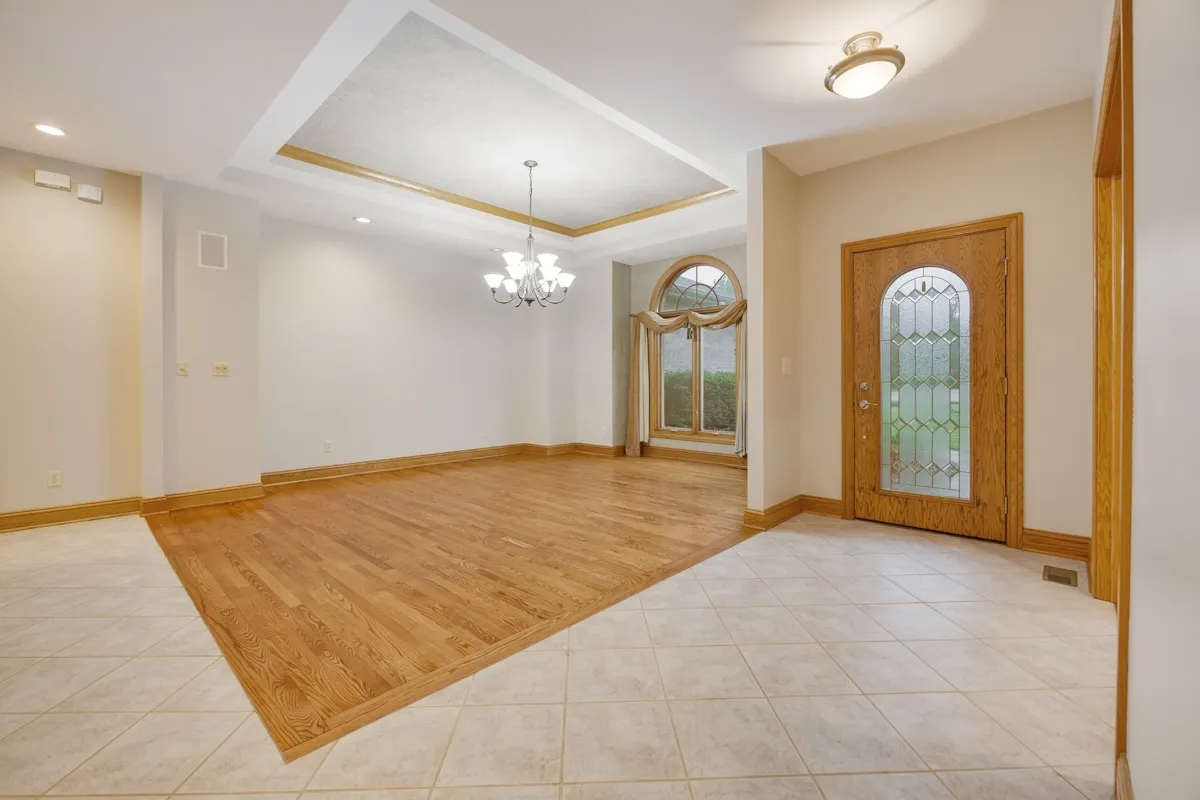 8811 Ryan Court IL