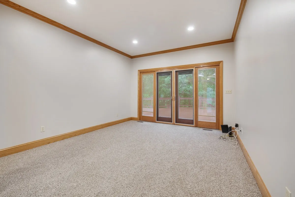 8811 Ryan Court IL