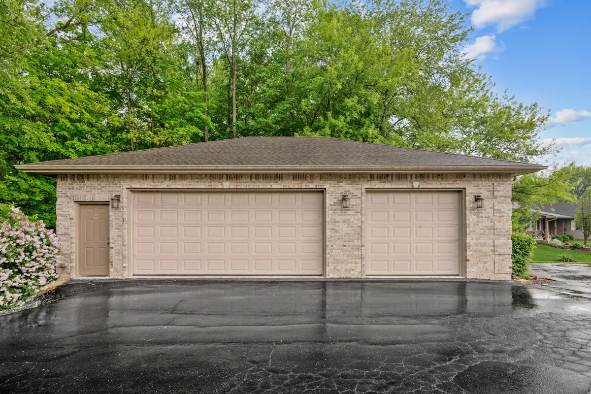 8811 Ryan Court IL