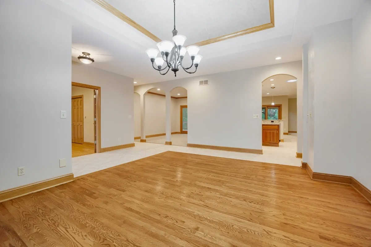 8811 Ryan Court IL