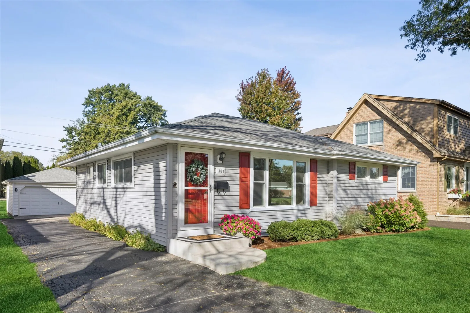 1024 S Summit Avenue IL