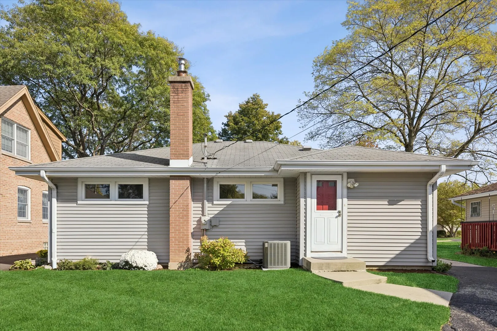 1024 S Summit Avenue IL