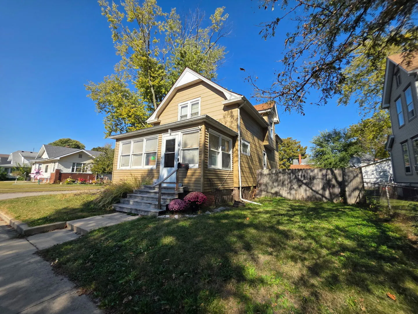 515 W Jefferson Street IL