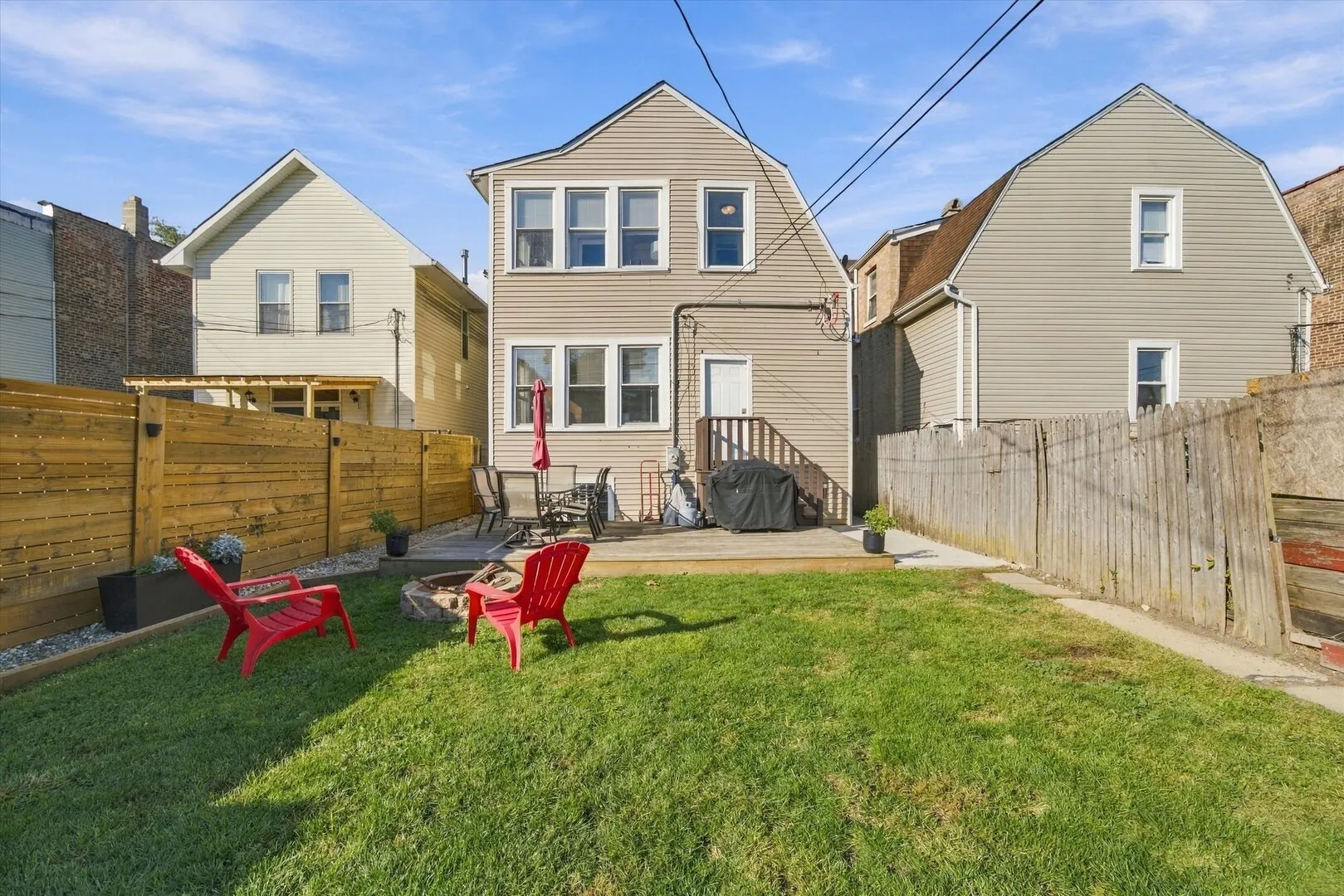 851 N Karlov Avenue IL