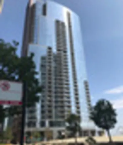 450 E WATERSIDE Drive IL #1001