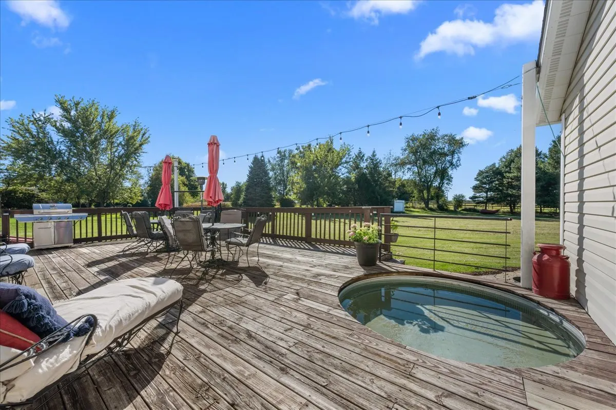 9N424 Tamara Drive IL