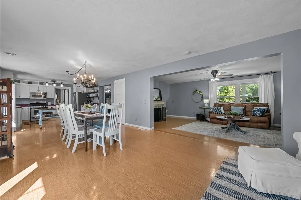 9N424 Tamara Drive IL