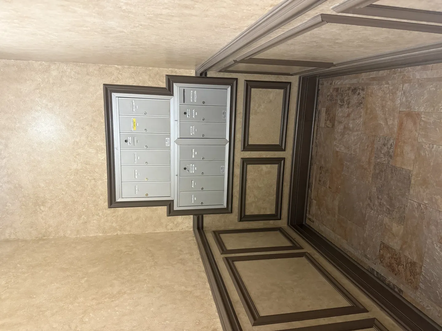 2338 W MORSE Avenue IL #4A