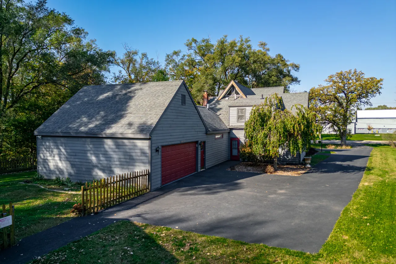 803 E State Street IL