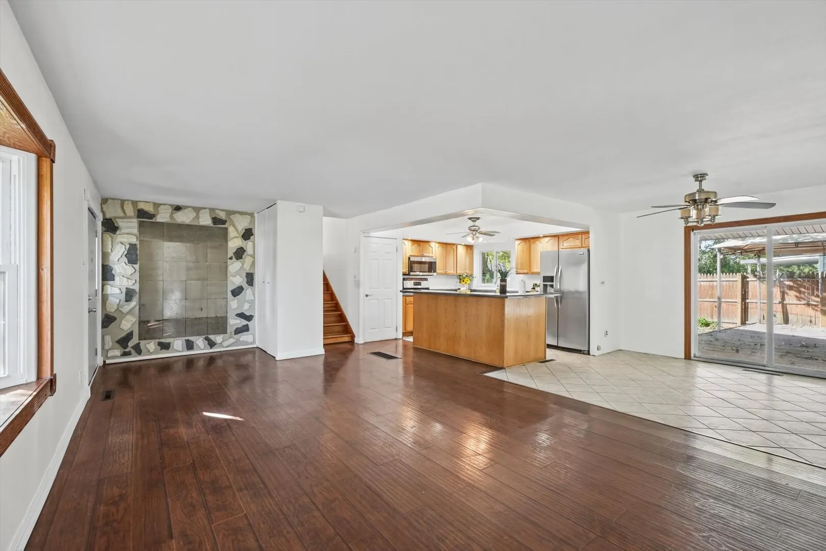 1513 Kenwood Road IL