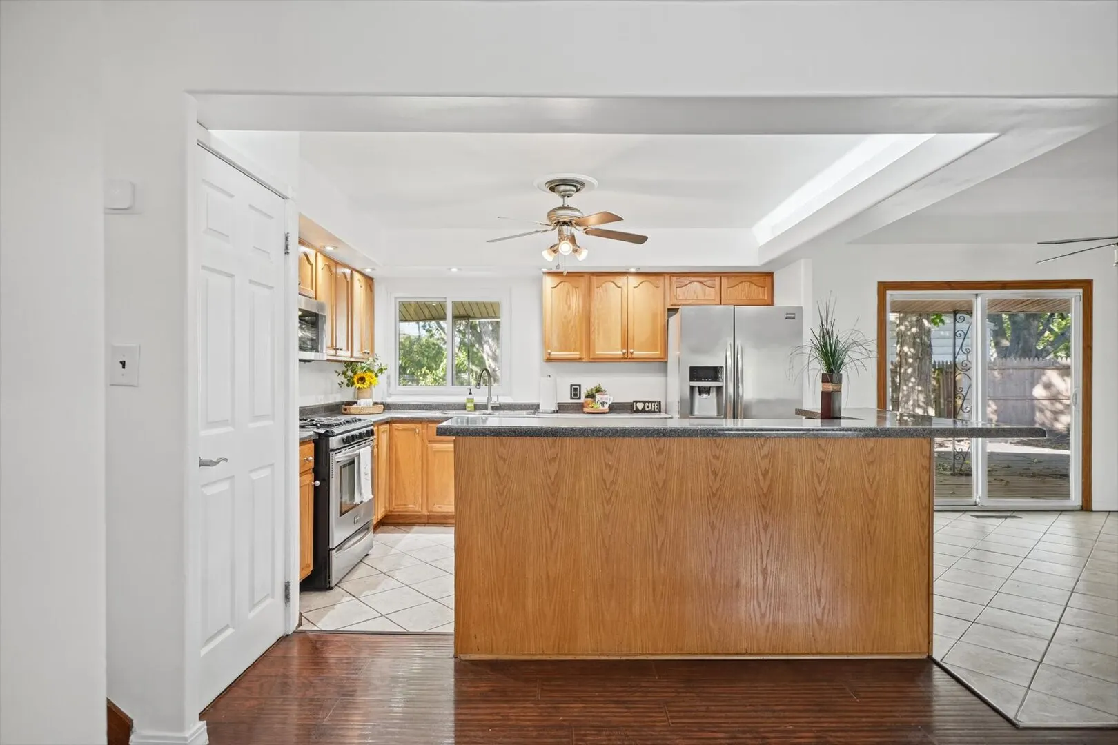 1513 Kenwood Road IL