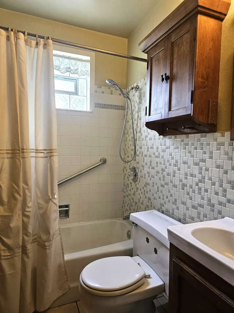 14-12 156th Street IL