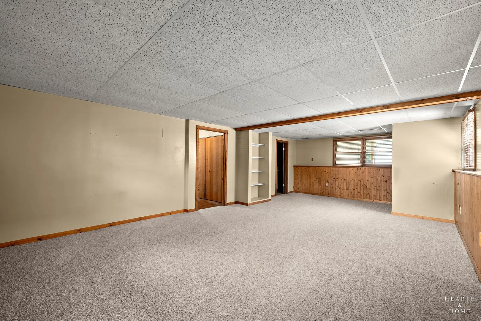558 Barbary Lane IL