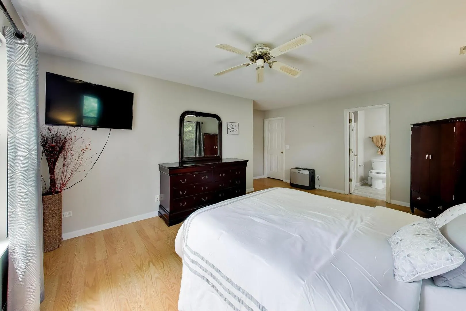 1107 Canterbury Court IL #D